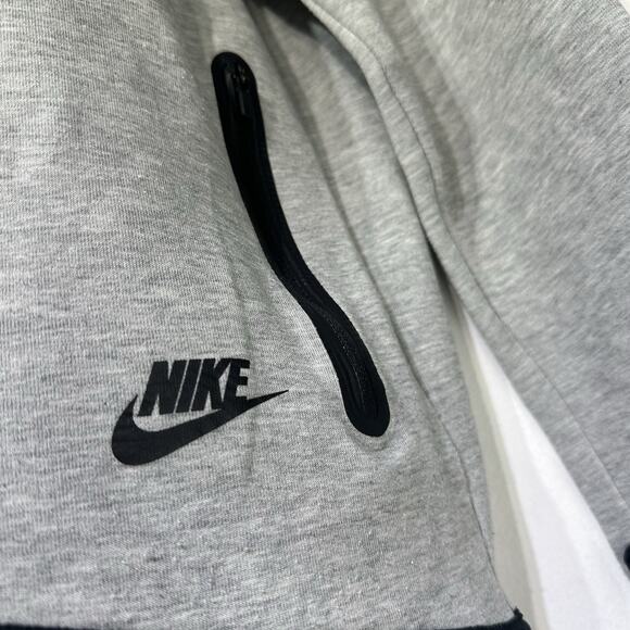 Nike Grey Black Sportswear Tech Zip Hooded Fleece Performance Windrunner Size M - Picture 5 of 8
